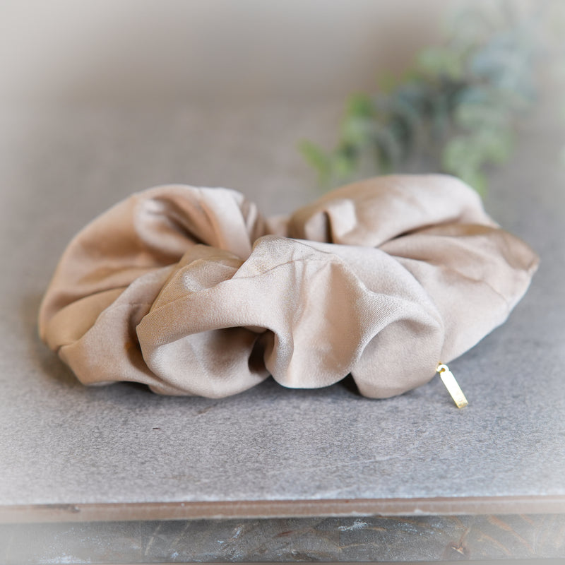 Scrunchie – Beige