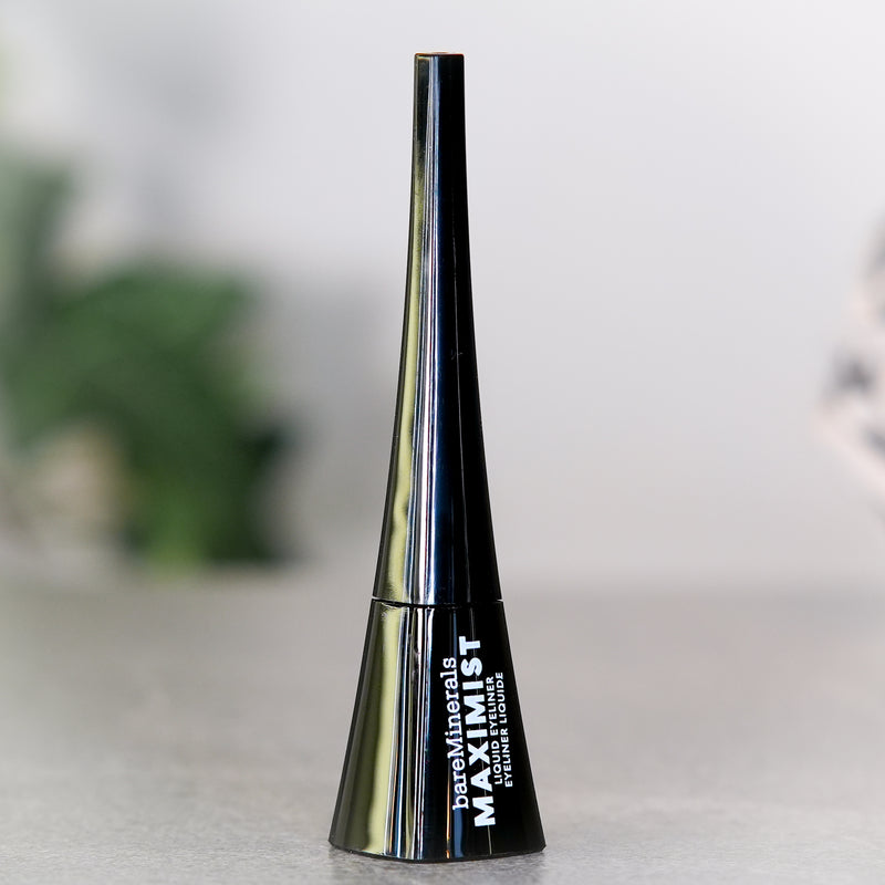 Maximist Liquid Eyeliner