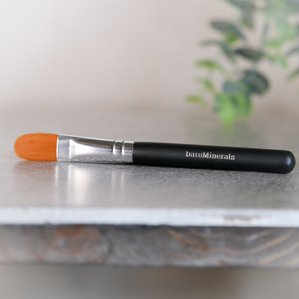 Maximum Coverage Concealer Brush