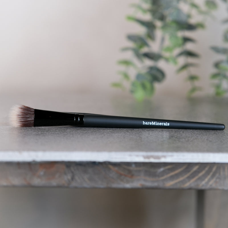 Shade & Diffuse Eye Brush